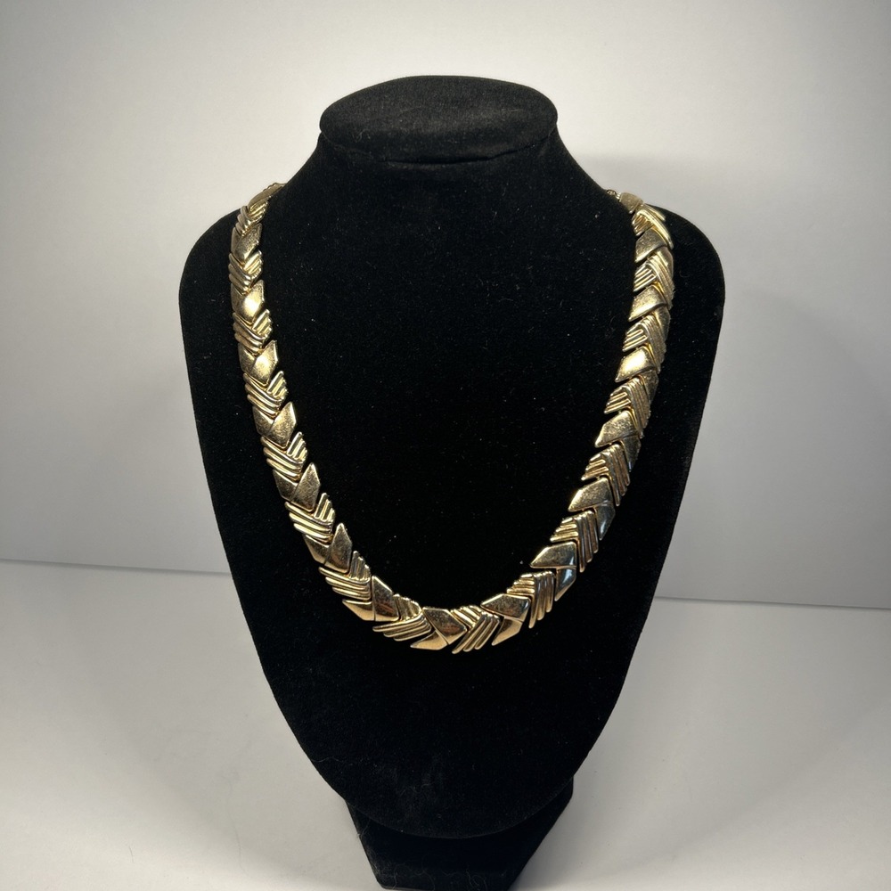 70's Trifari Gold Tone Snake Like Choker Necklace